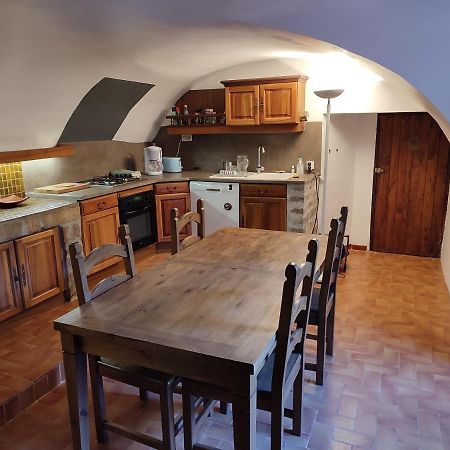 Chambre Cevennes: Piscine, Lamas, Riviere Cros  Екстериор снимка